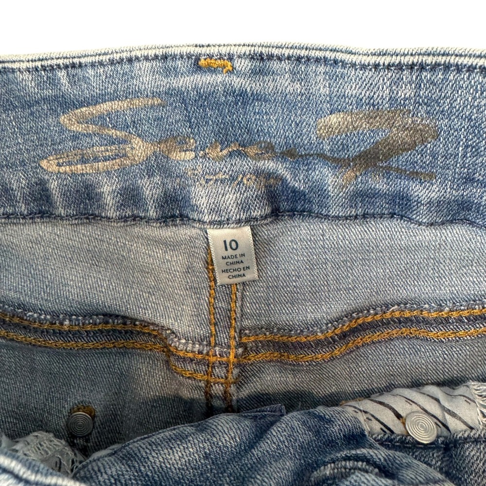 Seven7 Womens Skinny Jeans Light Wash Distressed Ripped Knee Size 10 Stretch - Picture 6 of 8